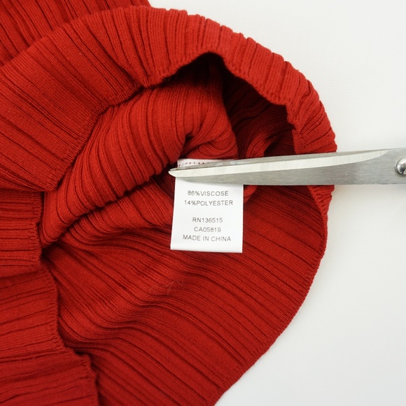 One Grey Day Ribbed Knit Ruffled Pullover Top - Picture 5 of 8